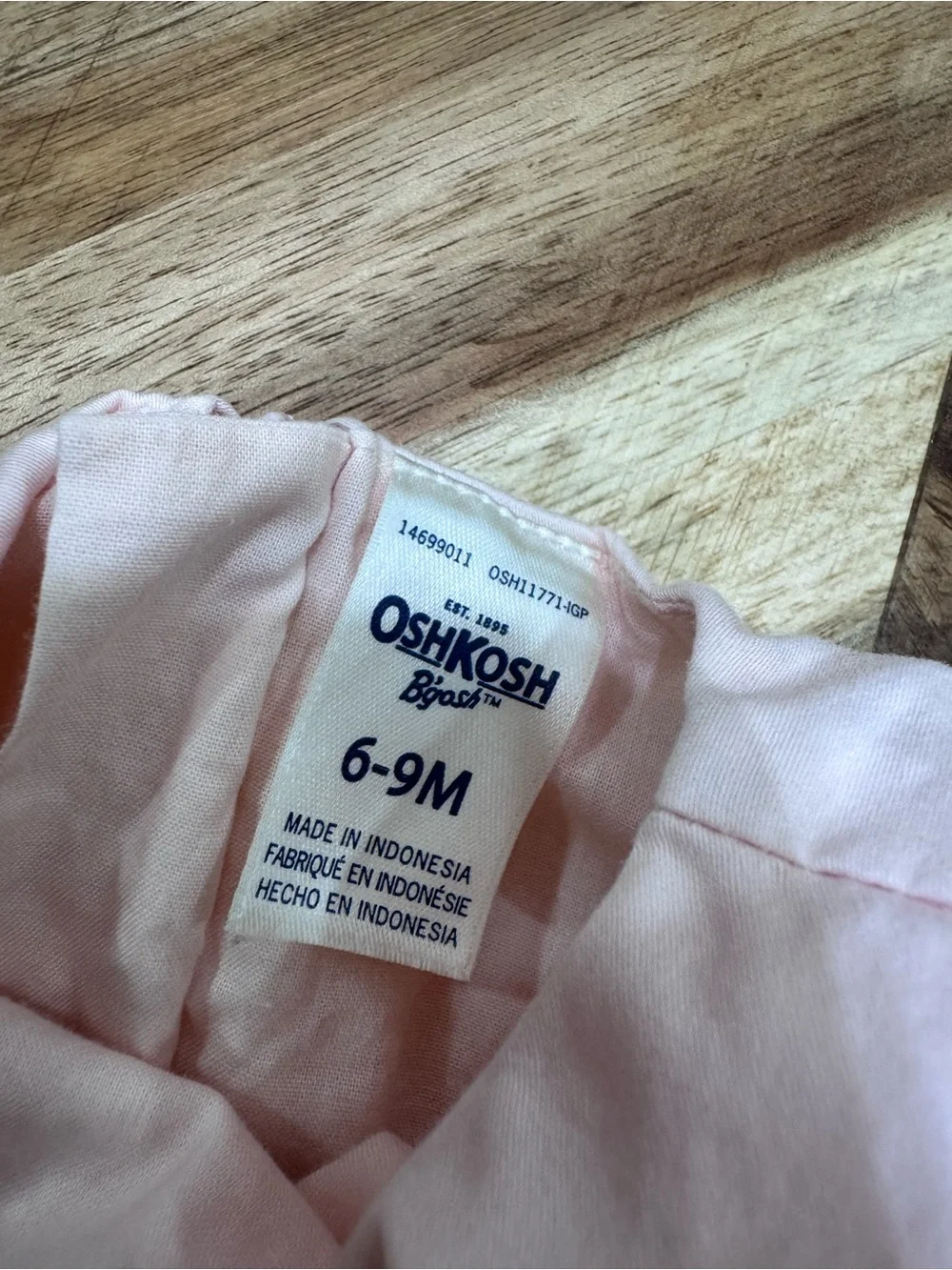 Osh Kosh Baby and B'Gosh lot Pink Tulle dress and floral romper